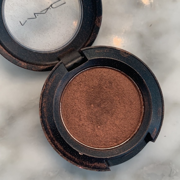 Mac antiqued eye shadow pearl - Picture 11 of 14